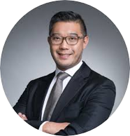 Moderator Stephen Tsang_r2